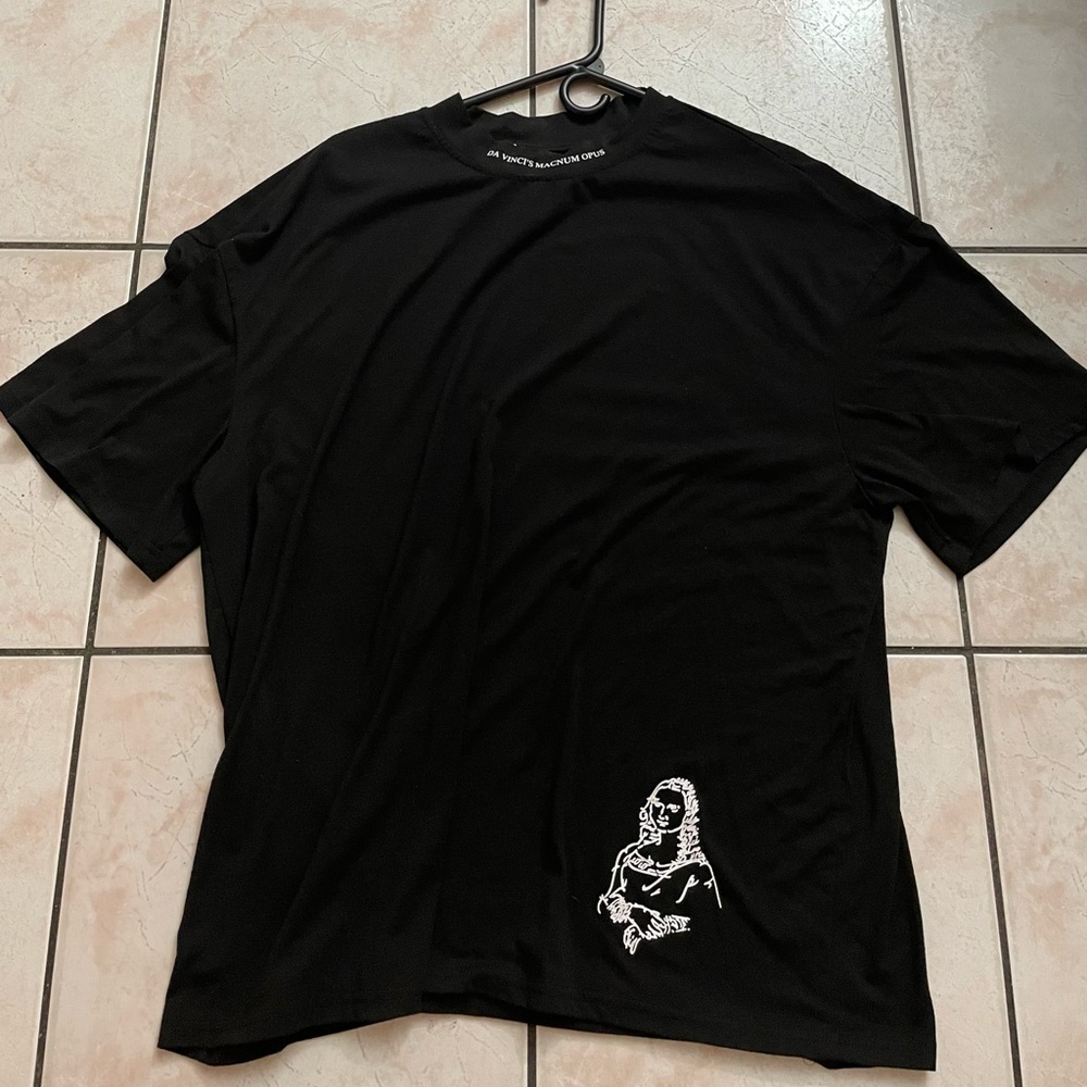 Black da vinci t shirt